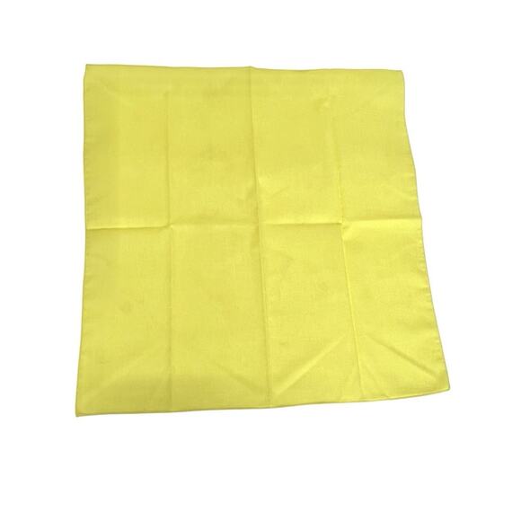 Yellow Cloth Dinner Napkins Set of 6 Bright Color Square 18 Inch Soft Fabric - Picture 4 of 7